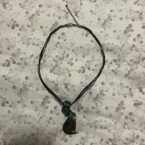 Necklace - Picture 2 of 2